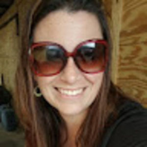 Meet your Posher, Monica